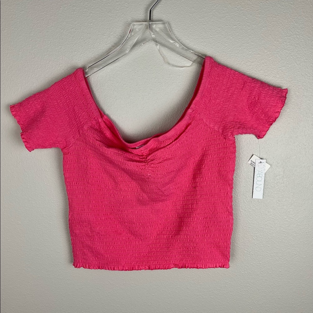 Abound | Pink Cropped Off-Shoulder Tee Shirt